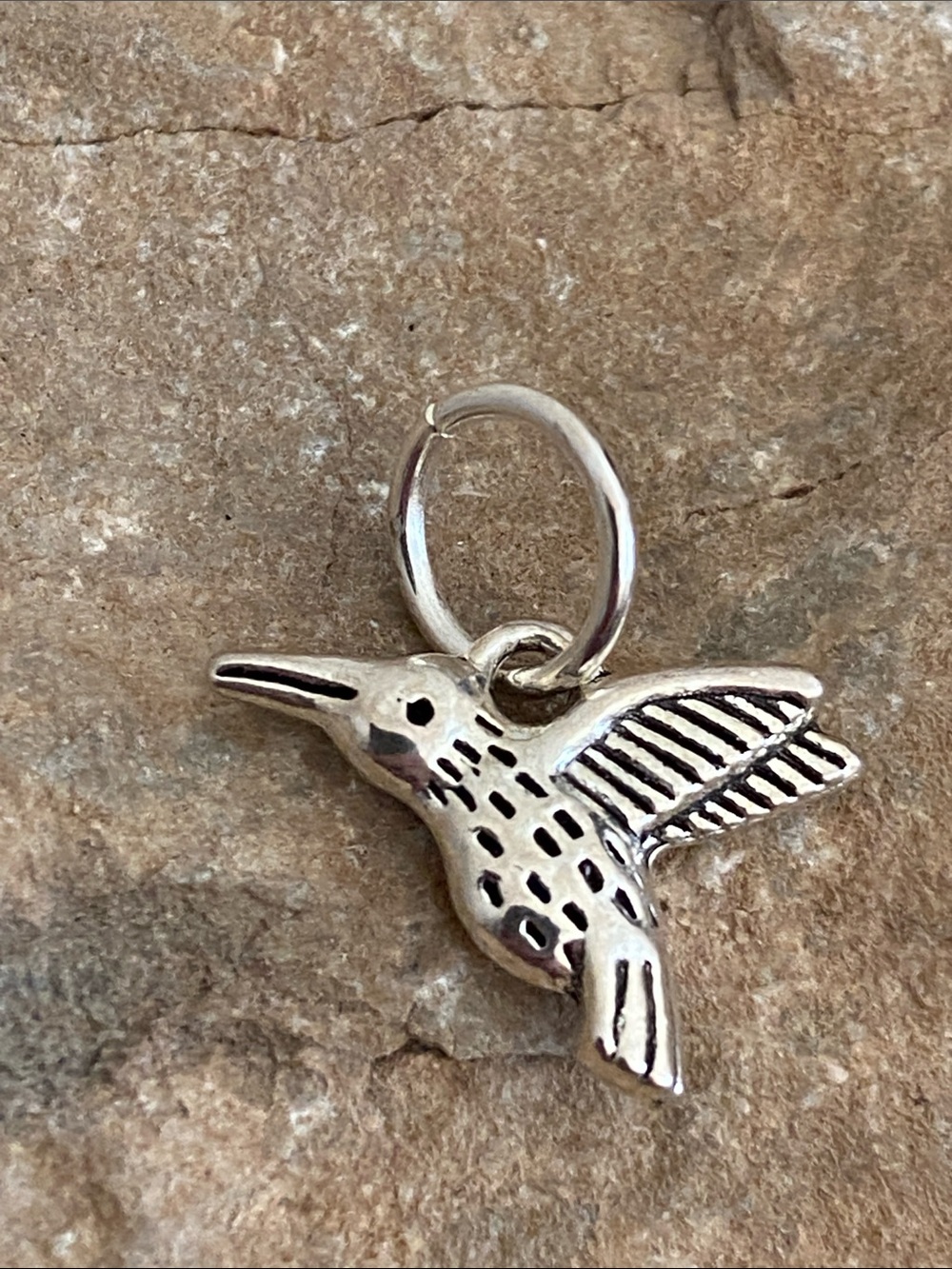5/$10❤️❤️❤️New Hummingbird Charm Pendant